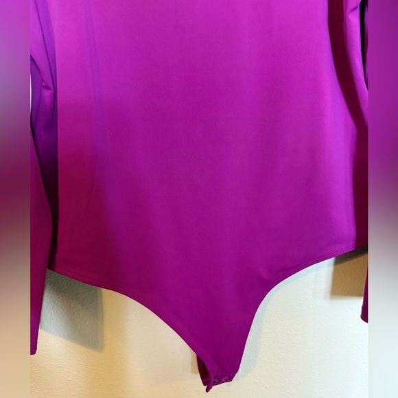 Express body contour size extra large bodysuit - Picture 3 of 6